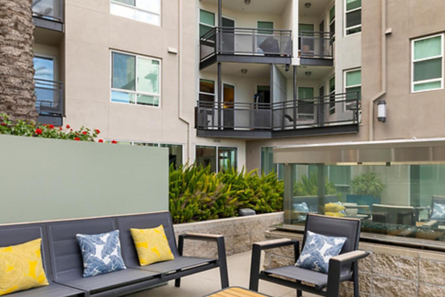 Modern Comfort In La Free Parking&10 Min To Cedars Los Angeles