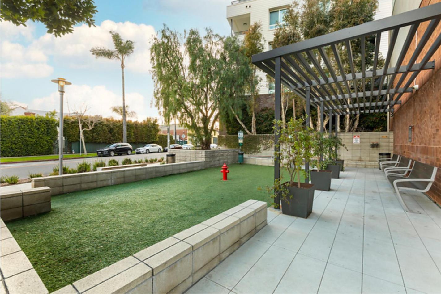 Modern Comfort In La Free Parking&10 Min To Cedars Apartment *