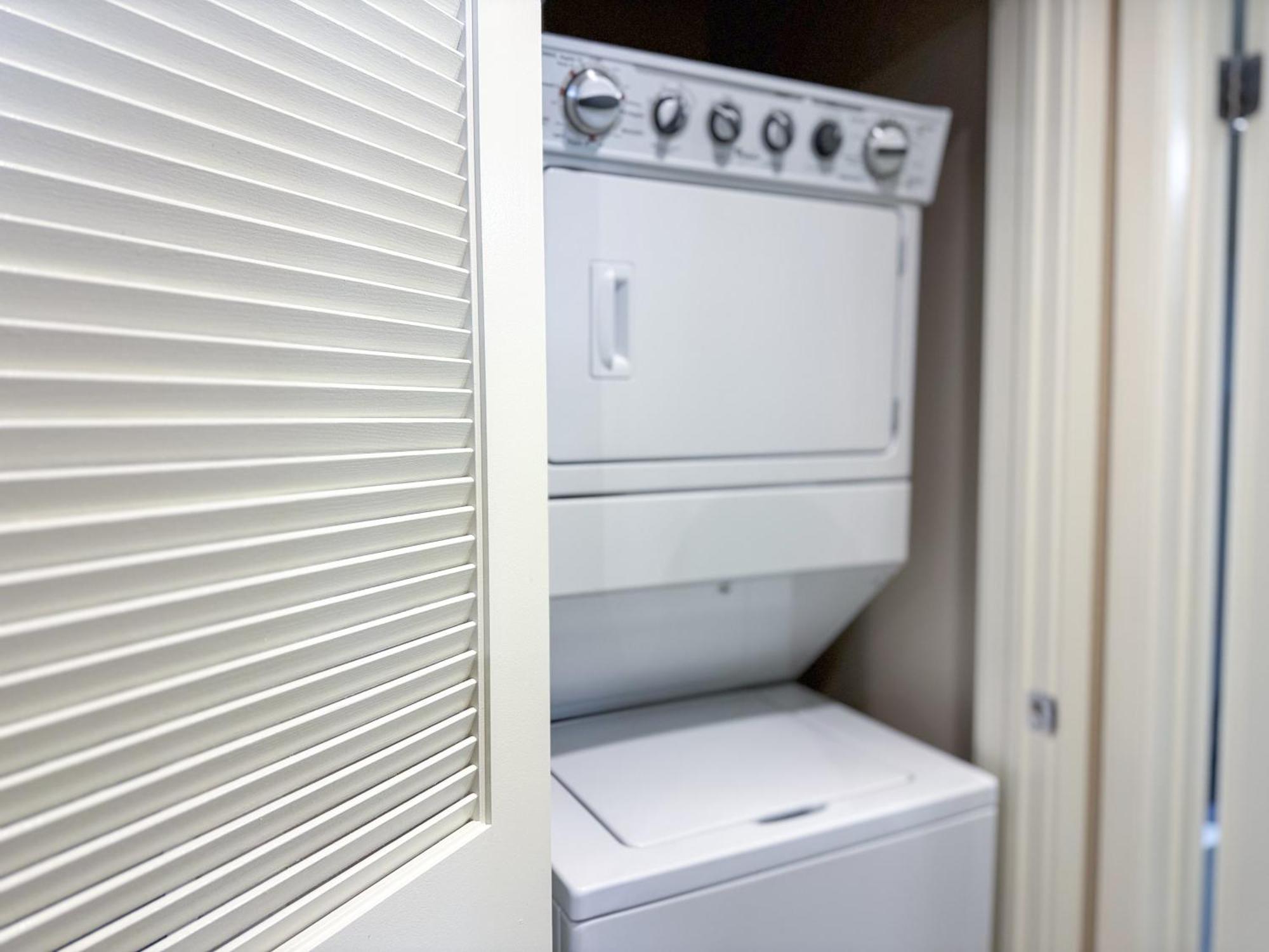Modern Comfort In La Free Parking&10 Min To Cedars Los Angeles