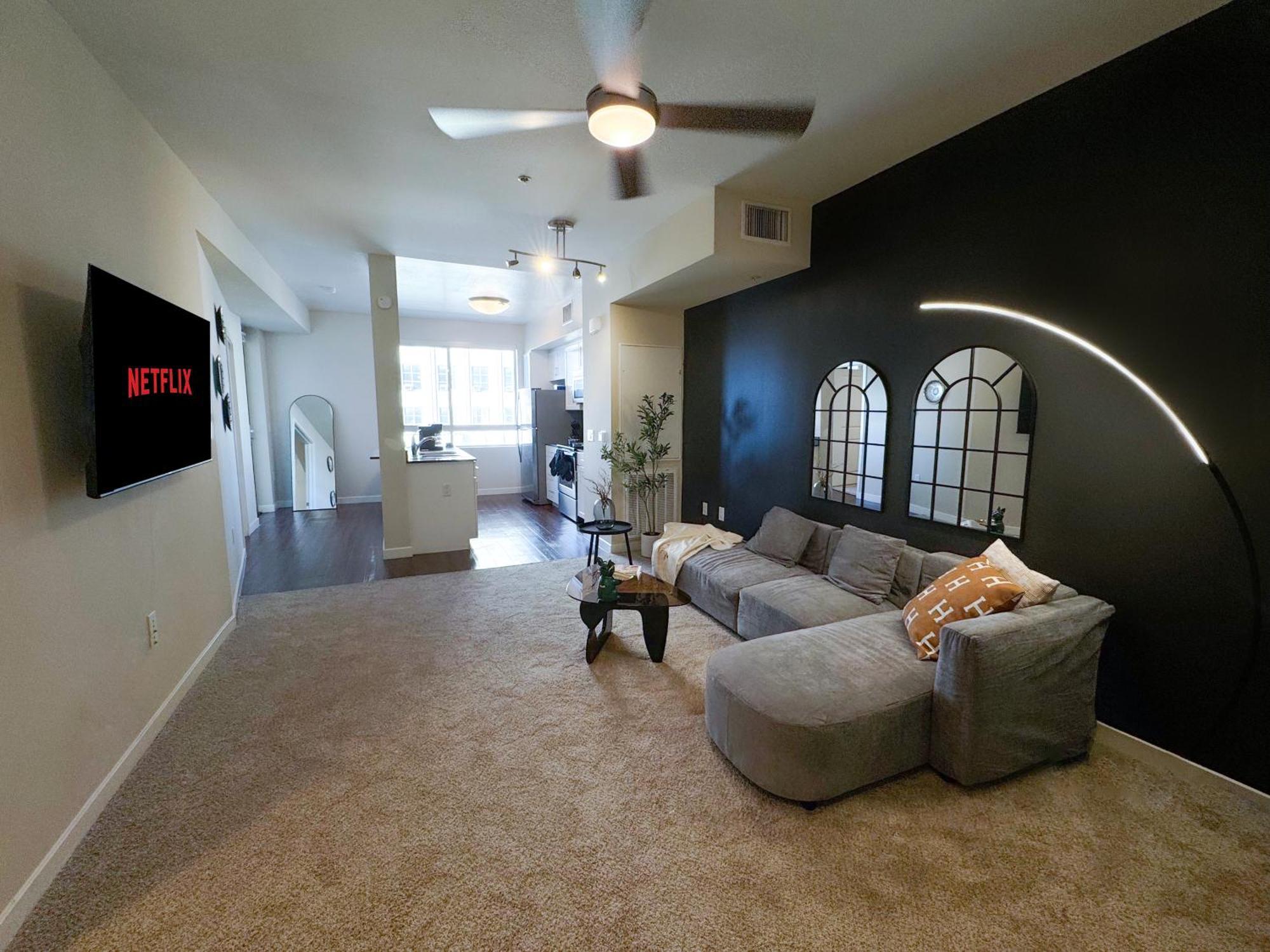 Modern Comfort In La Free Parking&10 Min To Cedars Appartamento Los Angeles